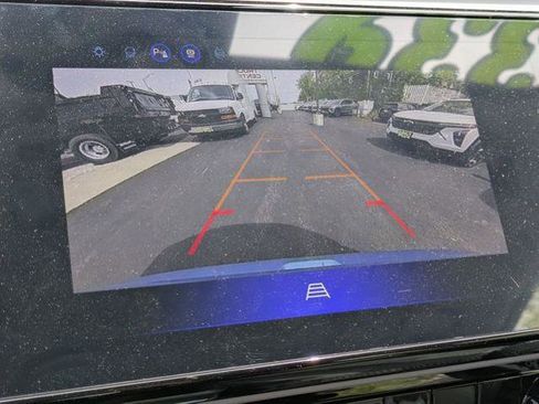 New 2027 Chevrolet Bolt LT FWD image 20
