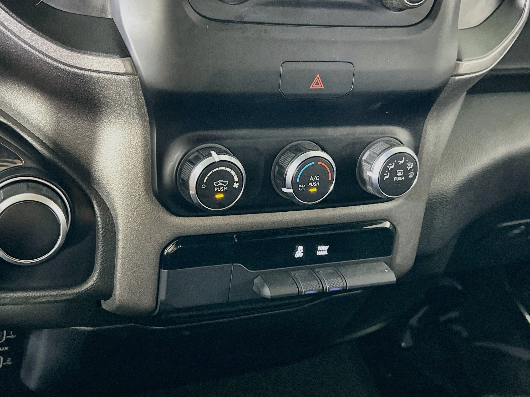 Used 2023 RAM 1500 Tradesman w/ Night Edition AWD/4WD image 15