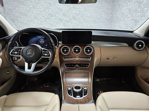 Used 2021 Mercedes-Benz C 300 4MATIC Sedan image 36