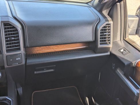 Used 2017 Ford F150 Limited AWD/4WD image 17