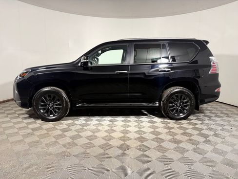 Used 2021 Lexus GX 460 Premium w/ Premium Package AWD/4WD image 3