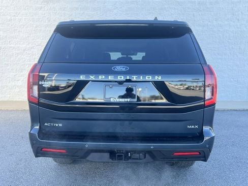 New 2025 Ford Expedition Max Active image 3