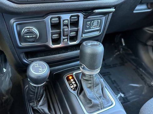 New 2026 Jeep Wrangler Unlimited Sport AWD/4WD image 25