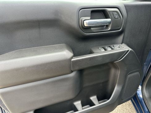 Certified 2021 Chevrolet Silverado 1500 Custom image 22