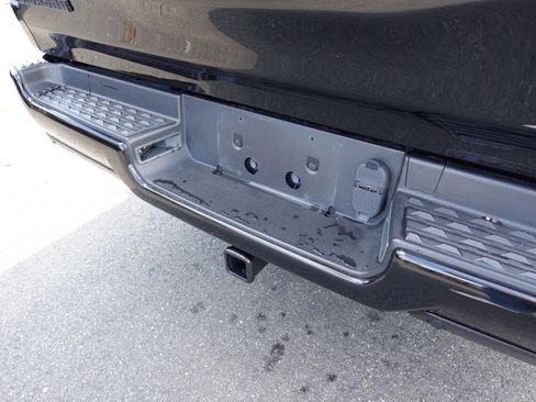 Used 2023 RAM 1500 Big Horn image 22