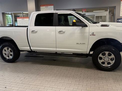 Used 2022 RAM 3500 Big Horn w/ Level A Equipment Group AWD/4WD image 5