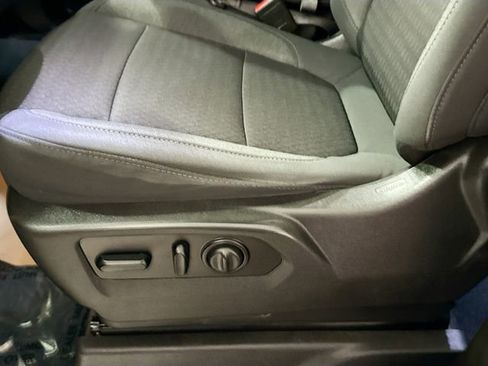 Used 2021 Chevrolet Silverado 2500 LT w/ Convenience Package AWD/4WD image 19