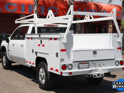 Used 2022 Chevrolet Silverado 2500 LT w/ Convenience Package image 7