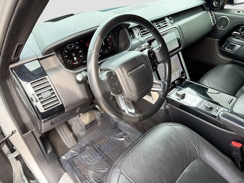 Used 2019 Land Rover Range Rover HSE image 25