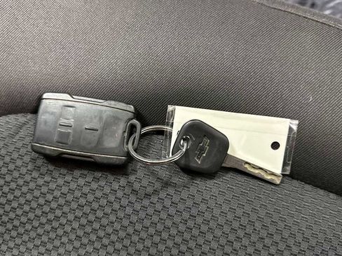 Used 2015 Chevrolet Colorado LT image 31