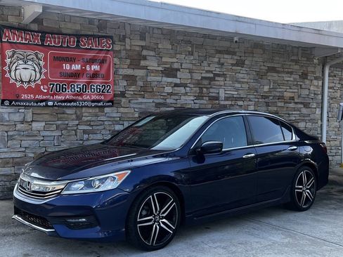 Used 2017 Honda Accord Sport Special Edition image 2