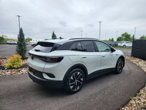 Certified 2021 Volkswagen ID.4 Pro image 5