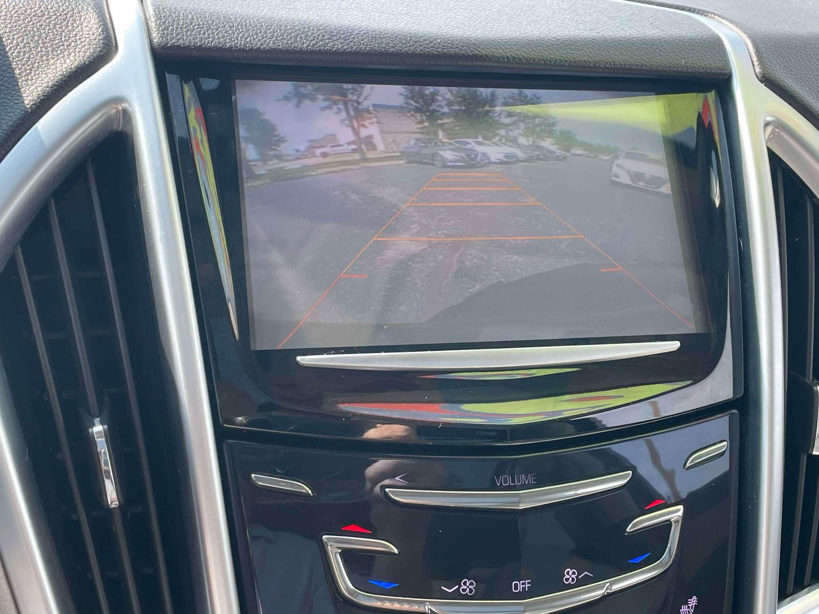 Used 2016 Cadillac SRX Luxury FWD image 18