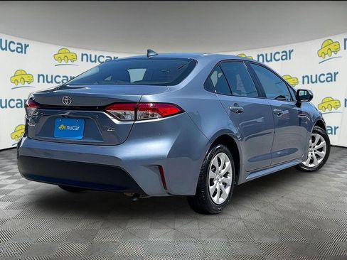 Used 2025 Toyota Corolla LE FWD image 6
