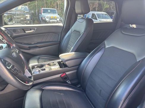 Used 2020 Ford Edge ST-Line w/ Class II Trailer Tow Package image 6