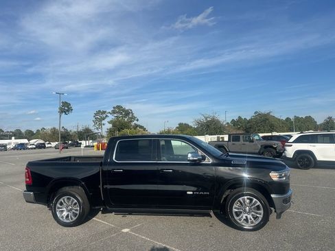 Used 2022 RAM 1500 Limited image 4