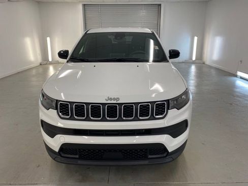 New 2025 Jeep Compass Sport image 2