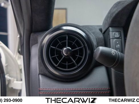 Used 2018 Nissan GT-R NISMO AWD/4WD image 57