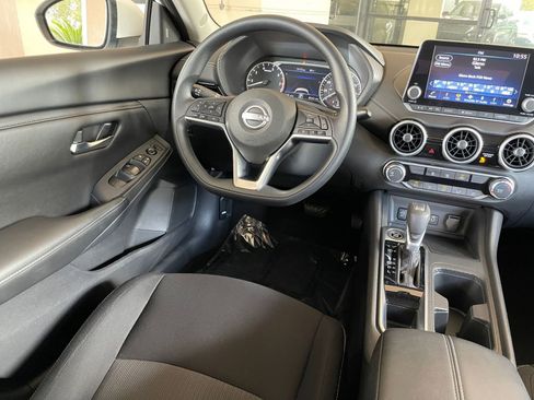 Used 2025 Nissan Sentra SV image 32