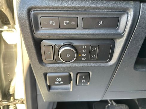 Used 2022 Ford F150 Lariat image 22