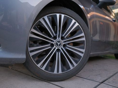 Used 2021 Mercedes-Benz CLA 250 image 38