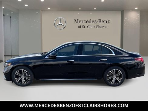 New 2026 Mercedes-Benz E 350 4MATIC Sedan image 2