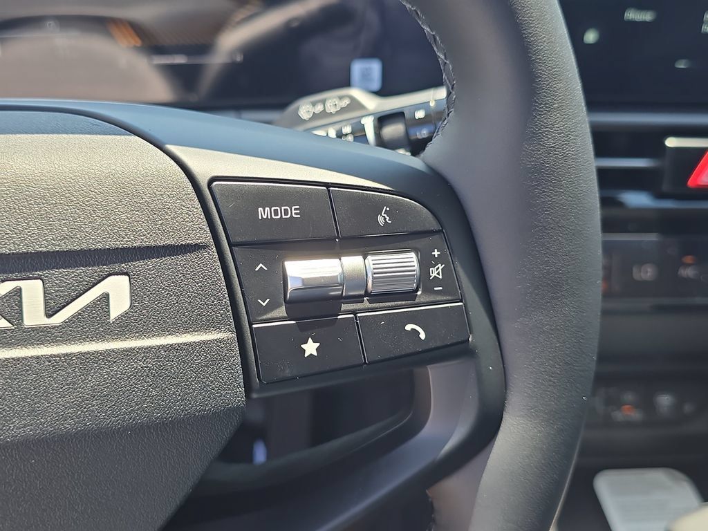 New 2027 Kia Sportage EX FWD image 32