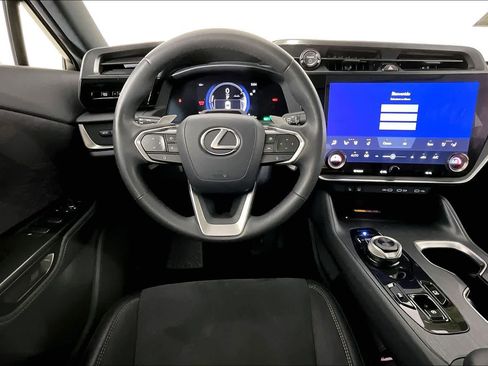 Used 2023 Lexus RZ 450e Premium image 5