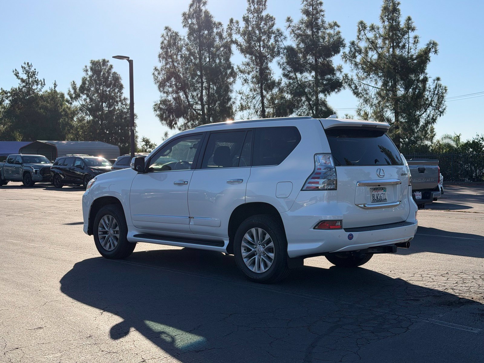 Used 2019 Lexus GX 460 Premium AWD/4WD image 3
