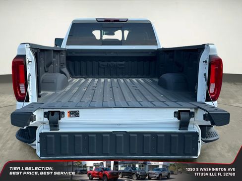 Used 2022 GMC Sierra 2500 SLT w/ SLT Premium Package AWD/4WD image 20