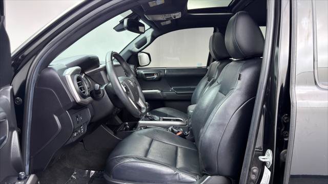 Used 2023 Toyota Tacoma Limited w/ Nightshade Package AWD/4WD image 14