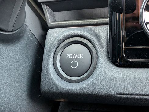 New 2026 Subaru Solterra AWD/4WD image 12