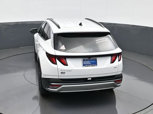 Certified 2025 Hyundai Tucson SEL image 18