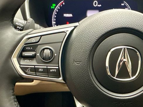 Used 2024 Acura MDX SH-AWD w/ Technology Package image 11