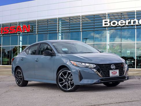 New 2025 Nissan Sentra SR w/ SR Premium Package FWD image 1