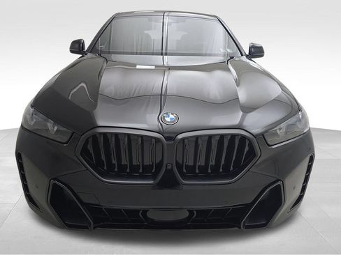 Used 2024 BMW X6 xDrive40i w/ Executive Package AWD/4WD image 4