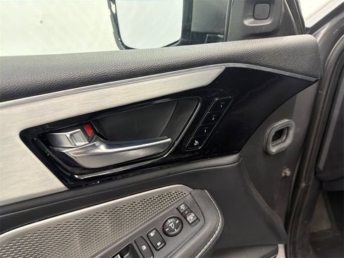 Used 2023 Acura MDX FWD w/ Technology Package image 12