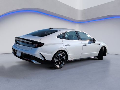 New 2026 Hyundai Sonata SEL FWD image 4
