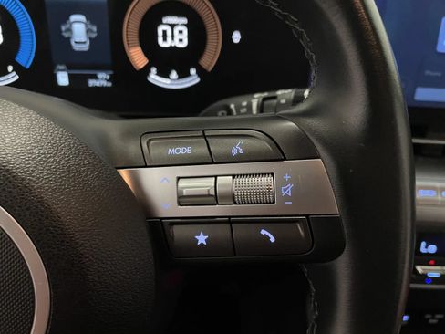 Used 2025 Hyundai Kona SEL AWD/4WD image 20