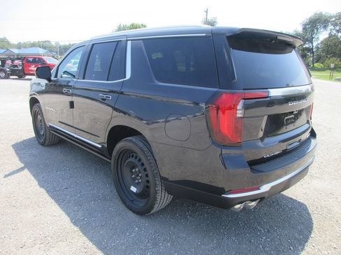 New 2026 GMC Yukon Denali w/ Denali Reserve Package AWD/4WD image 6