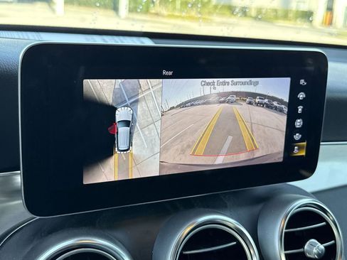 Used 2022 Mercedes-Benz GLC 300 image 23