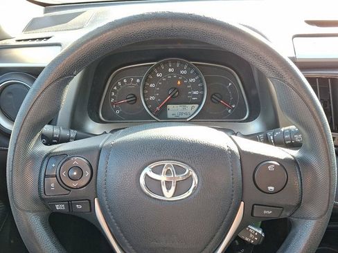 Used 2013 Toyota RAV4 XLE image 25