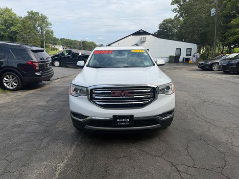 Used 2017 GMC Acadia SLT AWD/4WD image 14
