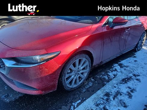 Used 2021 MAZDA MAZDA3 s image 1