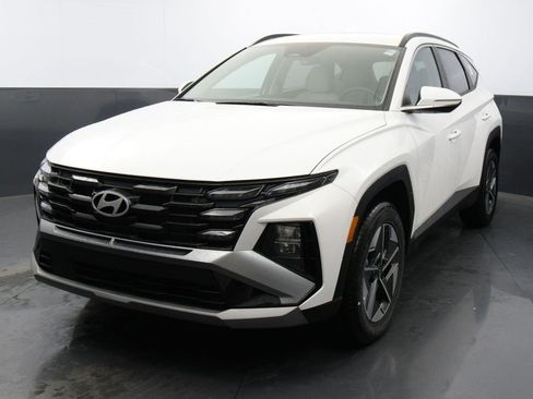 Certified 2025 Hyundai Tucson SEL image 1