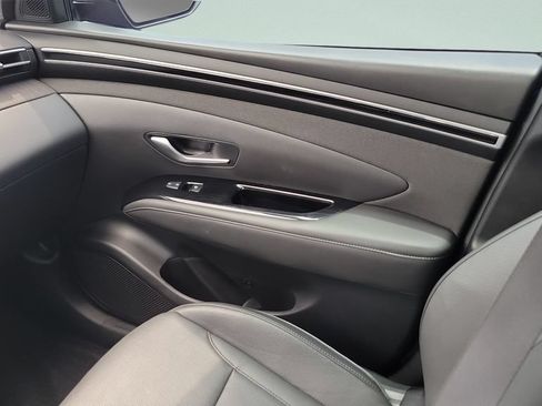 Certified 2023 Hyundai Tucson Limited FWD image 16