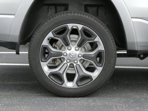 Used 2022 RAM 1500 Limited image 24