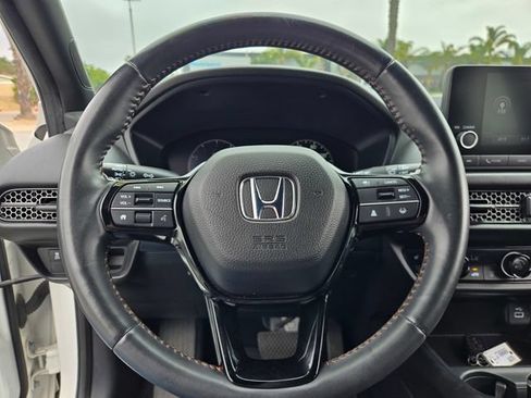 Used 2024 Honda HR-V Sport image 19