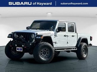 Used 2023 Jeep Gladiator Rubicon w/ Trailer Tow Package AWD/4WD video 1