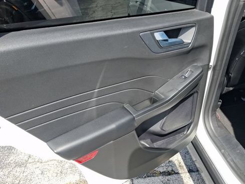 Used 2023 Ford Escape ST-Line w/ Tech Pack #1 FWD image 11
